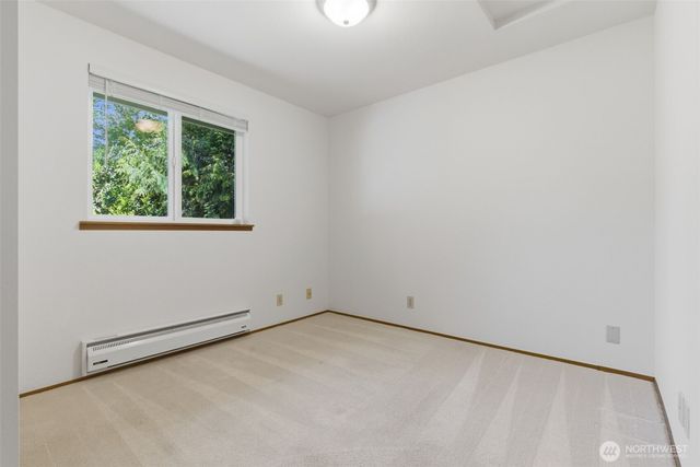 6784 NE Whidbey Drive, Hansville, WA 98340