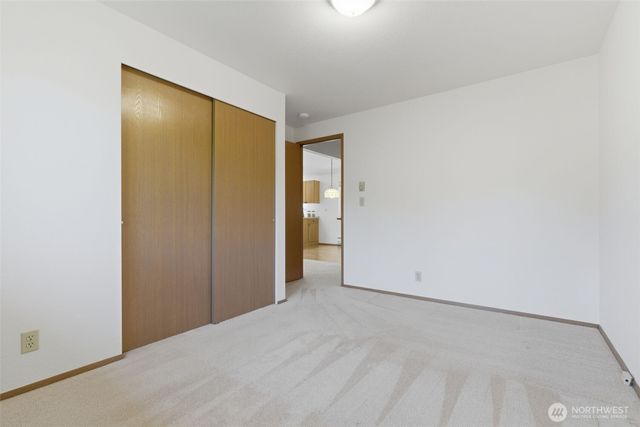 6784 NE Whidbey Drive, Hansville, WA 98340