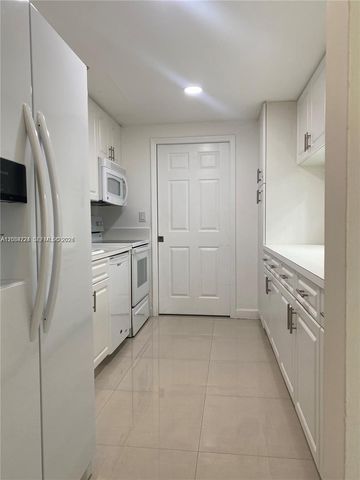 9805 NW 52nd Street 207, Doral, FL 33178