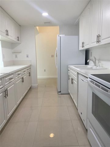 9805 NW 52nd Street 207, Doral, FL 33178