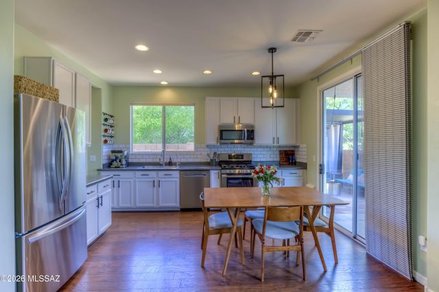 2644 S Republic Avenue, Tucson, AZ 85730