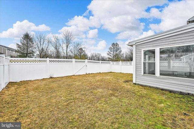 130 PEREGRINE LN, Hummelstown, PA 17036