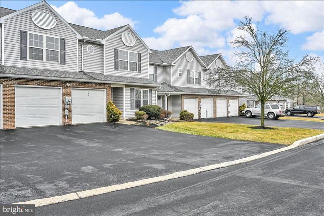 130 PEREGRINE LN, Hummelstown, PA 17036