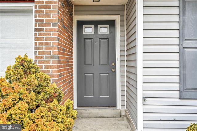 130 PEREGRINE LN, Hummelstown, PA 17036