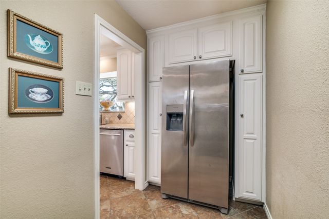 7402 Authon Drive, Dallas, TX 75248