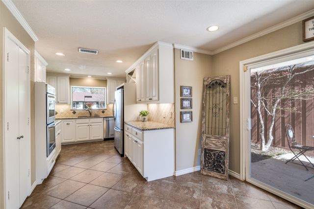 7402 Authon Drive, Dallas, TX 75248