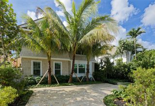 164 Seaspray Avenue, Palm Beach, FL 33480