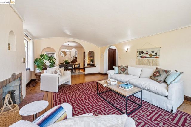 525 Dowling BLVD, San Leandro, CA 94577