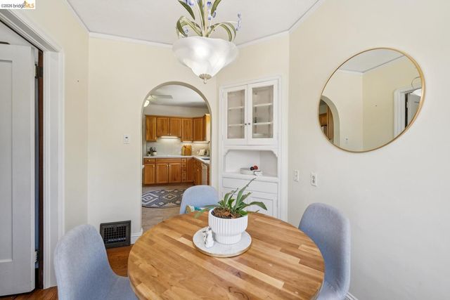 525 Dowling BLVD, San Leandro, CA 94577