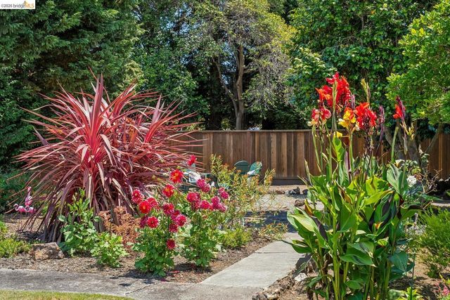 525 Dowling BLVD, San Leandro, CA 94577