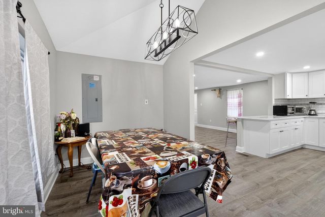 334 NEW BROOKLYN RD, Berlin, NJ 08009