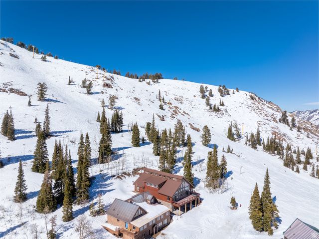 6781 N CHAPARRAL DR, Eden, UT 84310