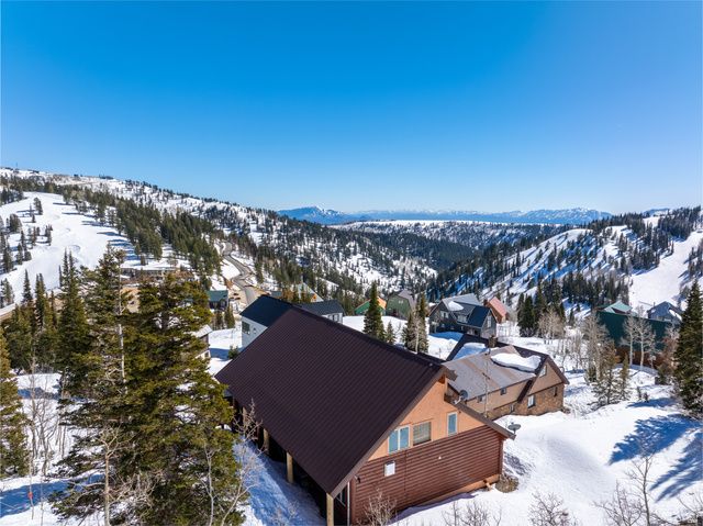 6781 N CHAPARRAL DR, Eden, UT 84310