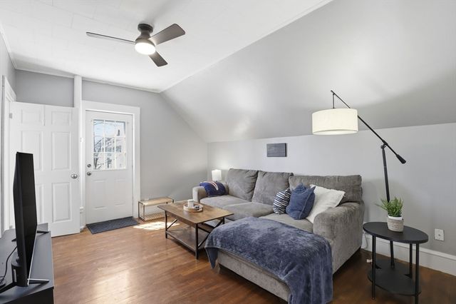 79 Cambridge, Fall River, MA 02721