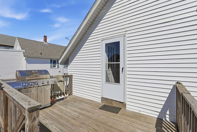 79 Cambridge, Fall River, MA 02721