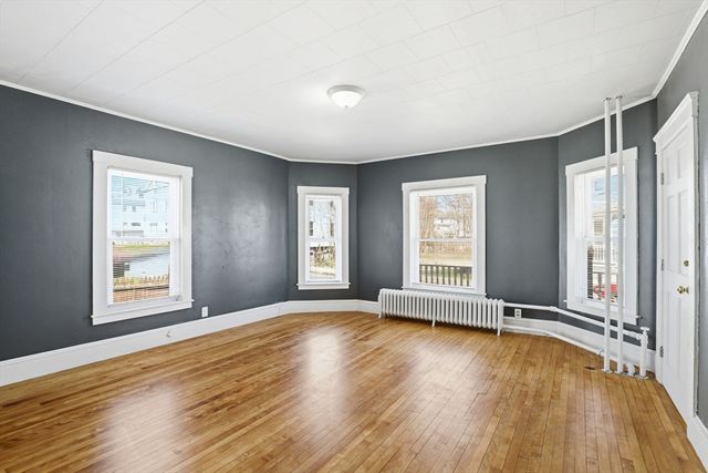 79 Cambridge, Fall River, MA 02721