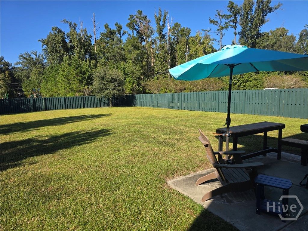 Image 12 of property listing at 45 Wando View Way, Richmond Hill, GA 31324