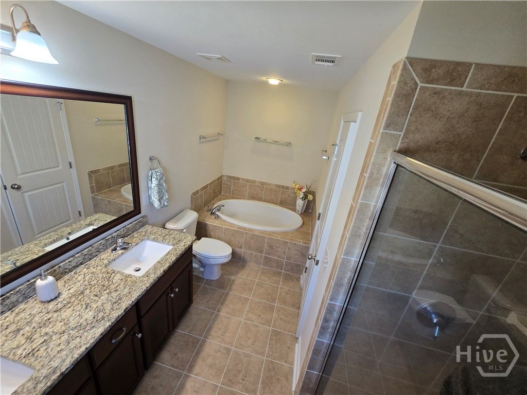 Image 14 of property listing at 45 Wando View Way, Richmond Hill, GA 31324