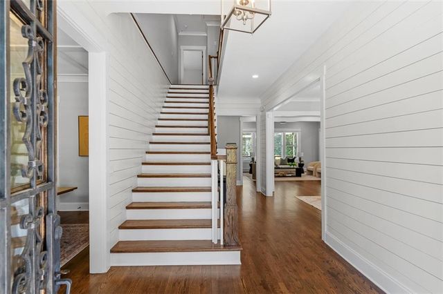 2736 Pangborn Road, Decatur, GA 30033