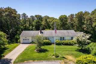 35 Oakridge Circle, Chatham, MA 02633