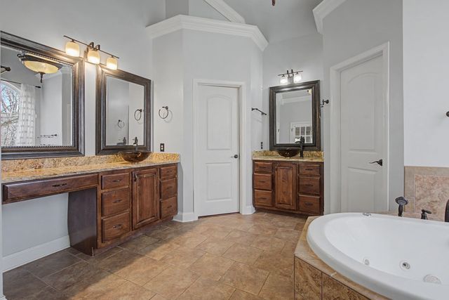 4952 Clarksville Hwy, Whites Creek, TN 37189