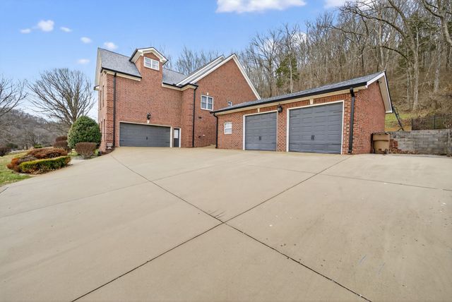 4952 Clarksville Hwy, Whites Creek, TN 37189