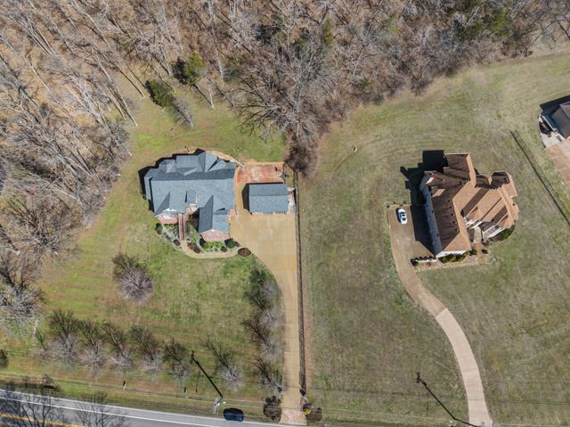 4952 Clarksville Hwy, Whites Creek, TN 37189