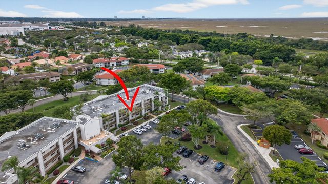 10837 W Clairmont Circle 208, Tamarac, FL 33321