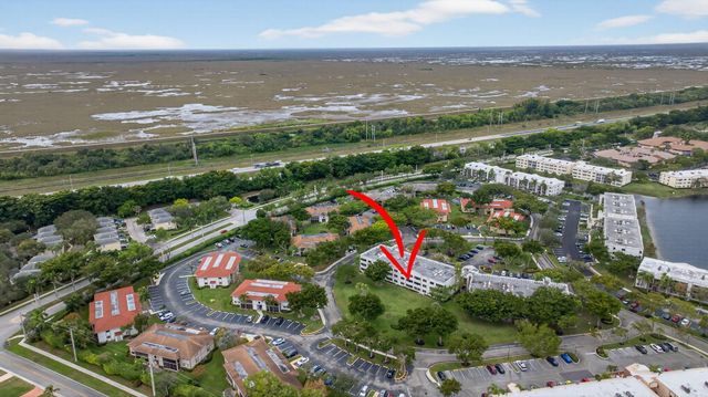 10837 W Clairmont Circle 208, Tamarac, FL 33321