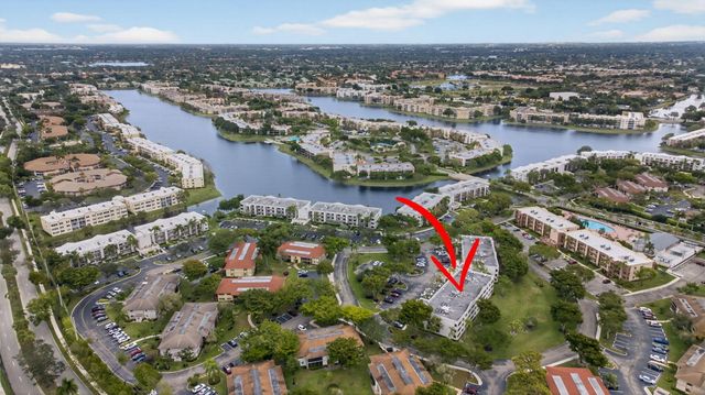 10837 W Clairmont Circle 208, Tamarac, FL 33321