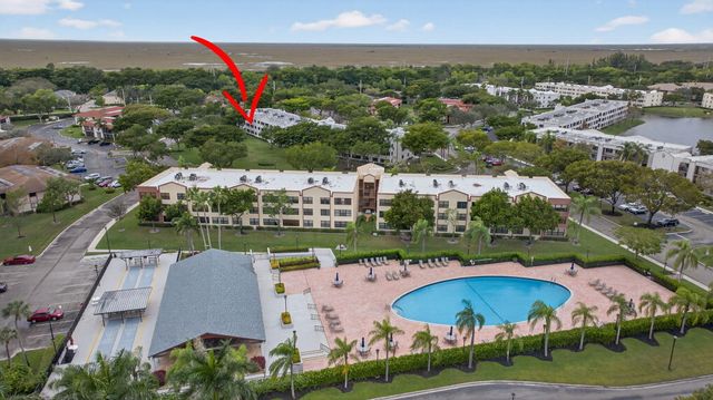 10837 W Clairmont Circle 208, Tamarac, FL 33321