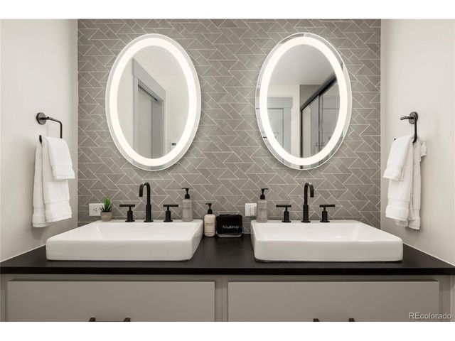 144 Ski Idlewild Rd 2-2203, Winter Park, CO 80482