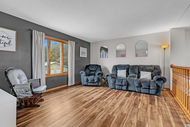 7501 427th Street, Rice, MN 56367