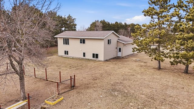 7501 427th Street, Rice, MN 56367