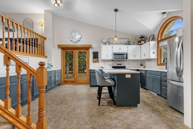 7501 427th Street, Rice, MN 56367