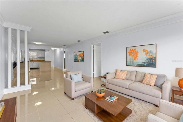 5357 81ST STREET N 18, St Petersburg, FL 33709