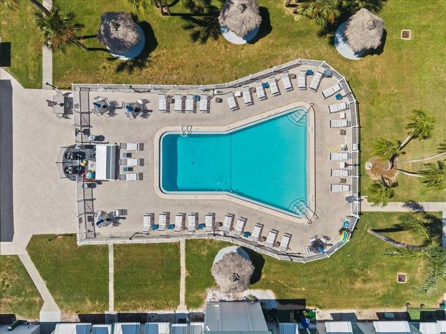 5357 81ST STREET N 18, St Petersburg, FL 33709