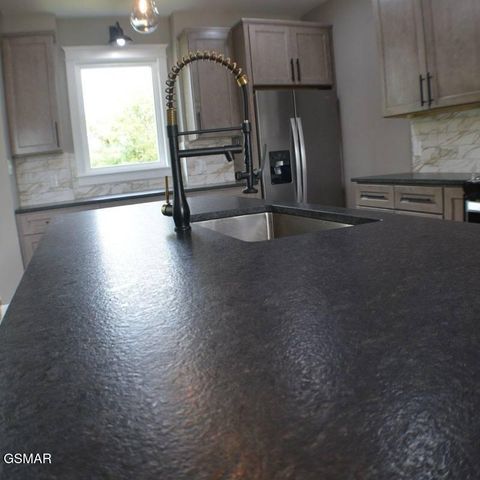 404 Cheyenne Trail, Seymour, TN 37865