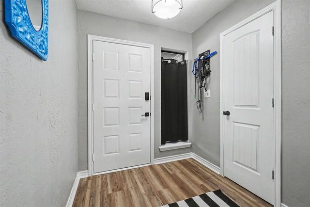 3916 SW Parkridge Blvd, Lawton, OK 73505