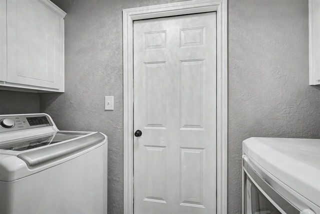 3916 SW Parkridge Blvd, Lawton, OK 73505