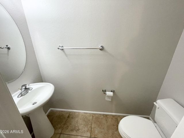 42495 W CHAMBERS Drive, Maricopa, AZ 85138