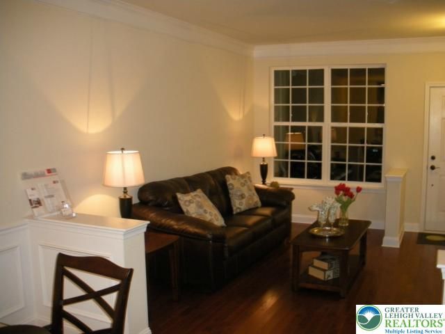 6149 Valley Forge Drive, Upper Saucon Twp, PA 18036