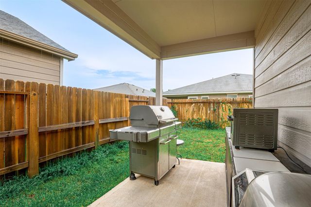 9857 Glen Brook Lane, Magnolia, TX 77354