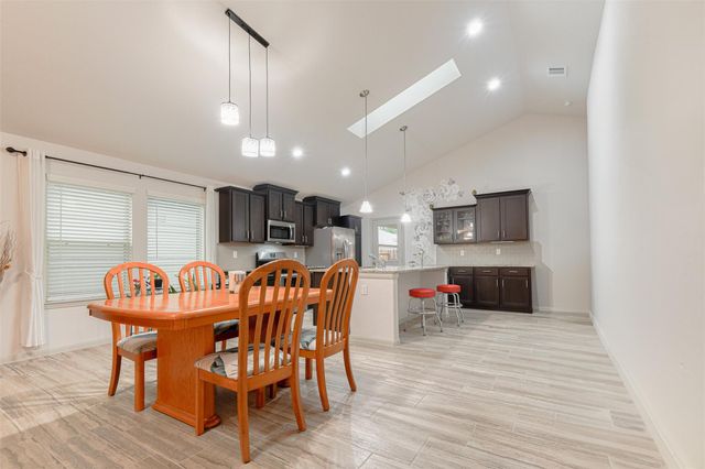 9857 Glen Brook Lane, Magnolia, TX 77354