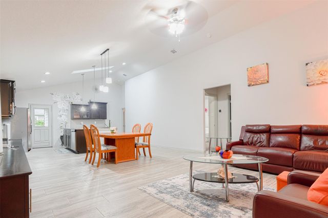 9857 Glen Brook Lane, Magnolia, TX 77354