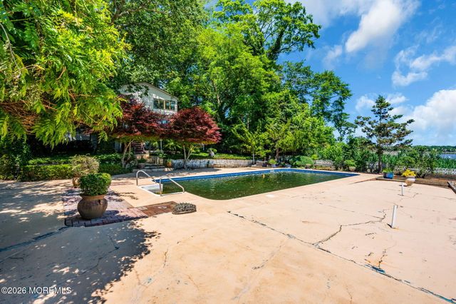 734 Thiele Road, Brick, NJ 08724