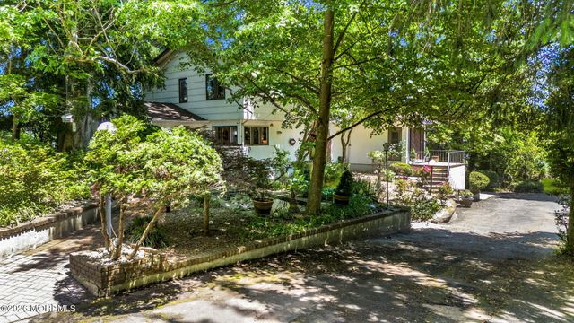 734 Thiele Road, Brick, NJ 08724