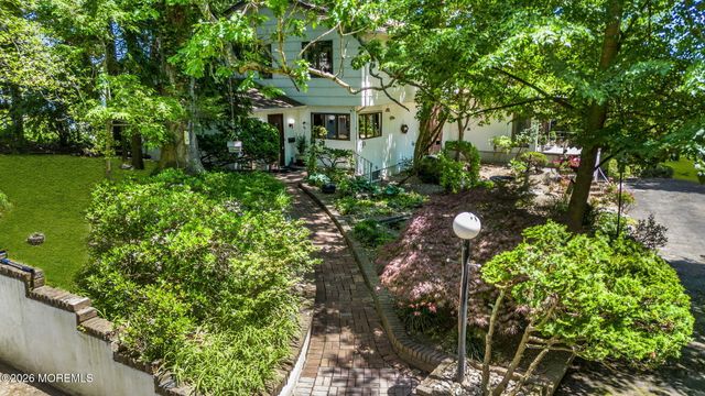 734 Thiele Road, Brick, NJ 08724