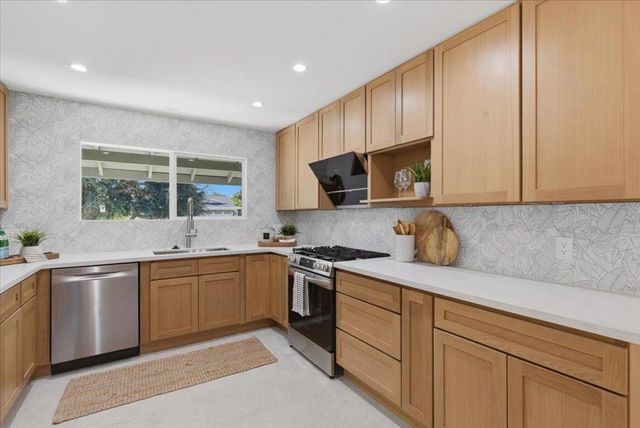 1393 Annapolis Way, San Jose, CA 95118