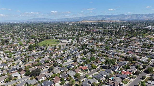 1393 Annapolis Way, San Jose, CA 95118